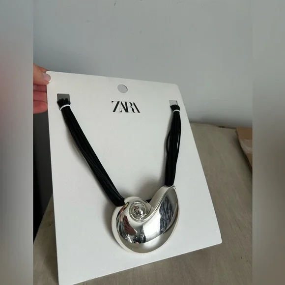 Some 2 bubbles on silver surface Snail shell rope necklace Zara lot #1 - Picture 12 of 14